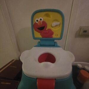 Sesame Street Elmo Potty Training Seat - Red and Blue